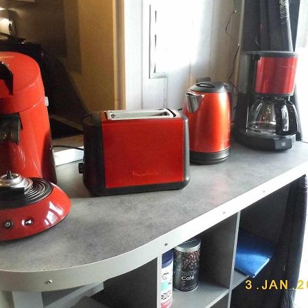 Joli Petit T4 Confortable Au Bord De Leau Vieille-Brioude Kültér fotó