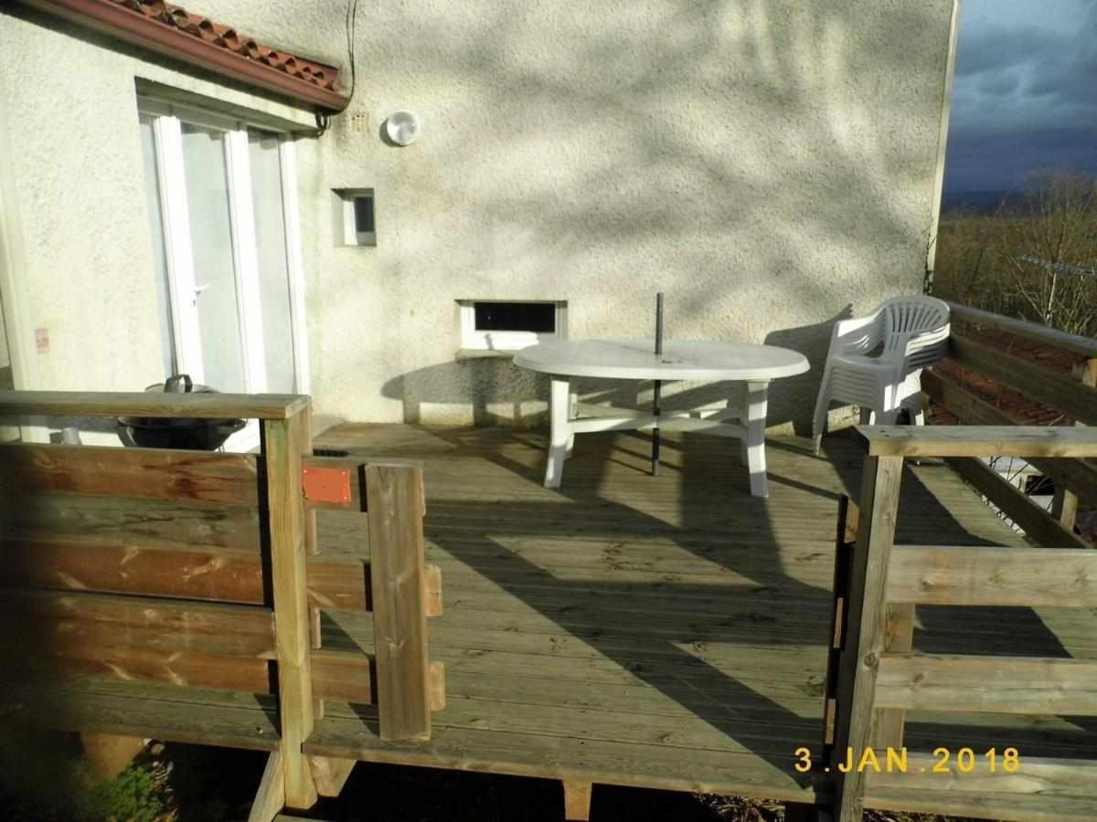 Joli Petit T4 Confortable Au Bord De Leau Vieille-Brioude Kültér fotó