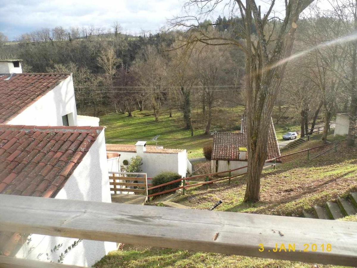 Joli Petit T4 Confortable Au Bord De Leau Vieille-Brioude Kültér fotó